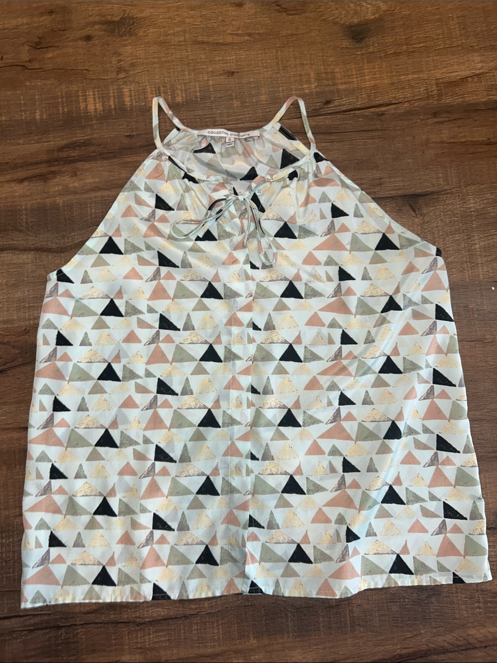 Collective Concepts button down Geo Triangle Cami in Cream, Blush, & Gold size S